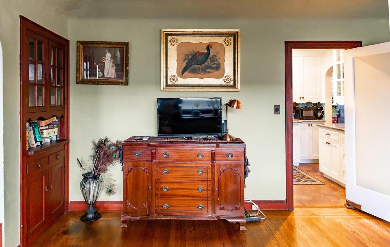 Beautiful, Historic Family Home Near Lake Merritt Oakland Eksteriør billede